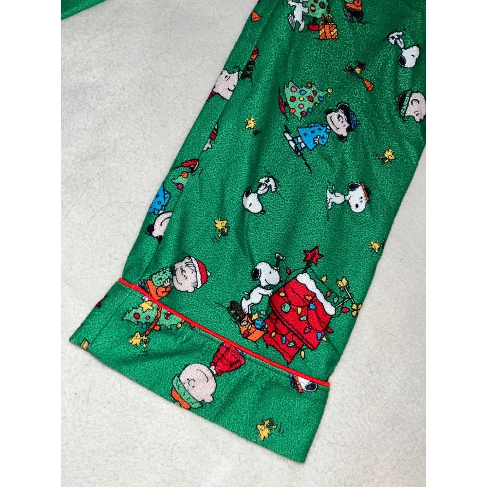 Peanuts cozy fleece